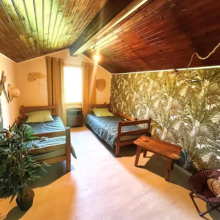 Maison De Familiale 3 Adultes 1 Enfant Сasa de vacaciones