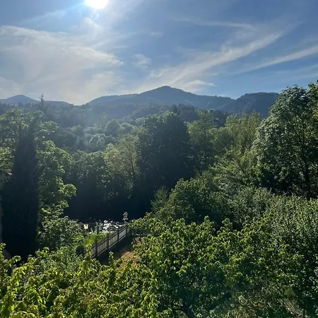 Maison De Familiale 3 Adultes 1 Enfant Сasa de vacaciones Quillan