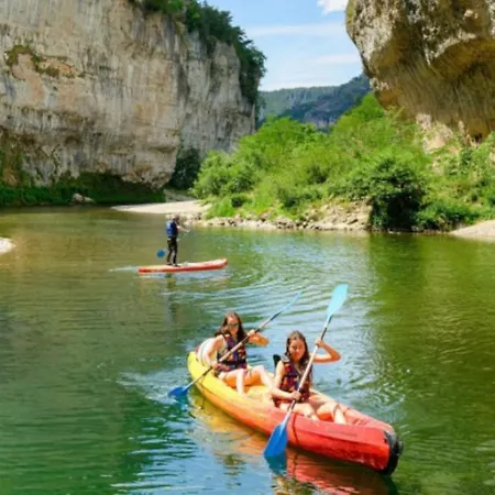 Maison De Familiale 4 بيت للعطل *