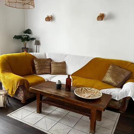 Maison De Familiale 3 Adultes 1 Enfant Сasa de vacaciones Quillan
