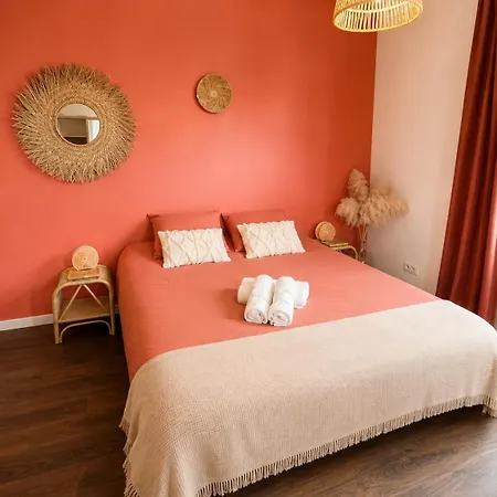 Maison De Familiale 3 Adultes 1 Enfant * Quillan