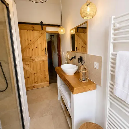 Maison De Familiale 3 Adultes 1 Enfant Quillan